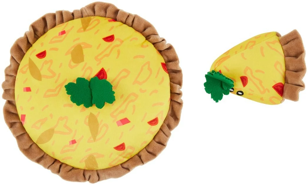 Frisco Brunch Quiche 2-in-1 Plush Squeaky Dog Toy 5 Frisco Brunch Quiche 2-in-1 Plush Squeaky Dog Toy - Image 3