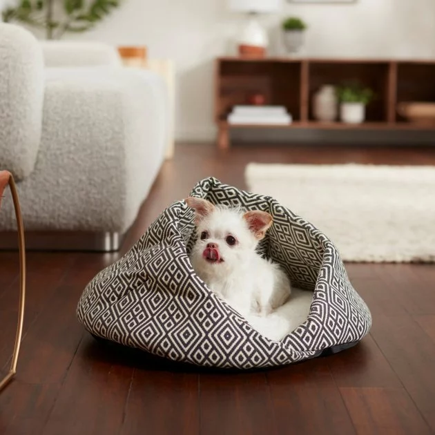 Frisco Boho Wrap Dog & Cat Bed 3 Frisco Boho Wrap Dog & Cat Bed