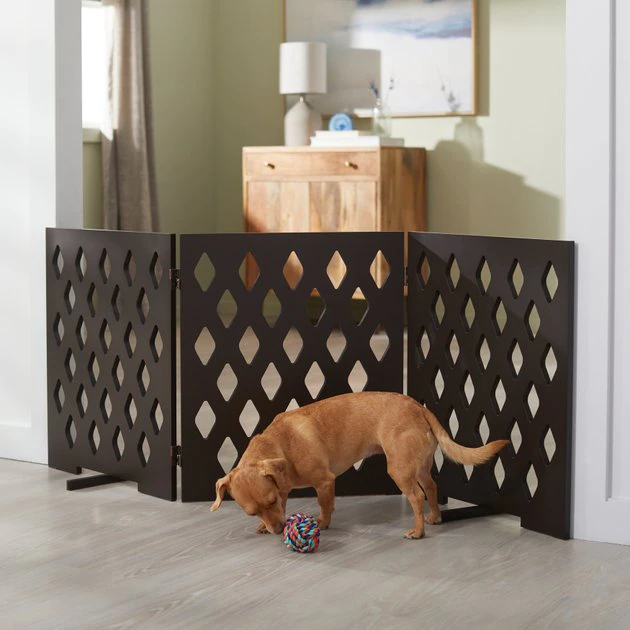 Frisco Deco Diamond Shape 3-Panel Dog Gate 3 Frisco Deco Diamond Shape 3-Panel Dog Gate